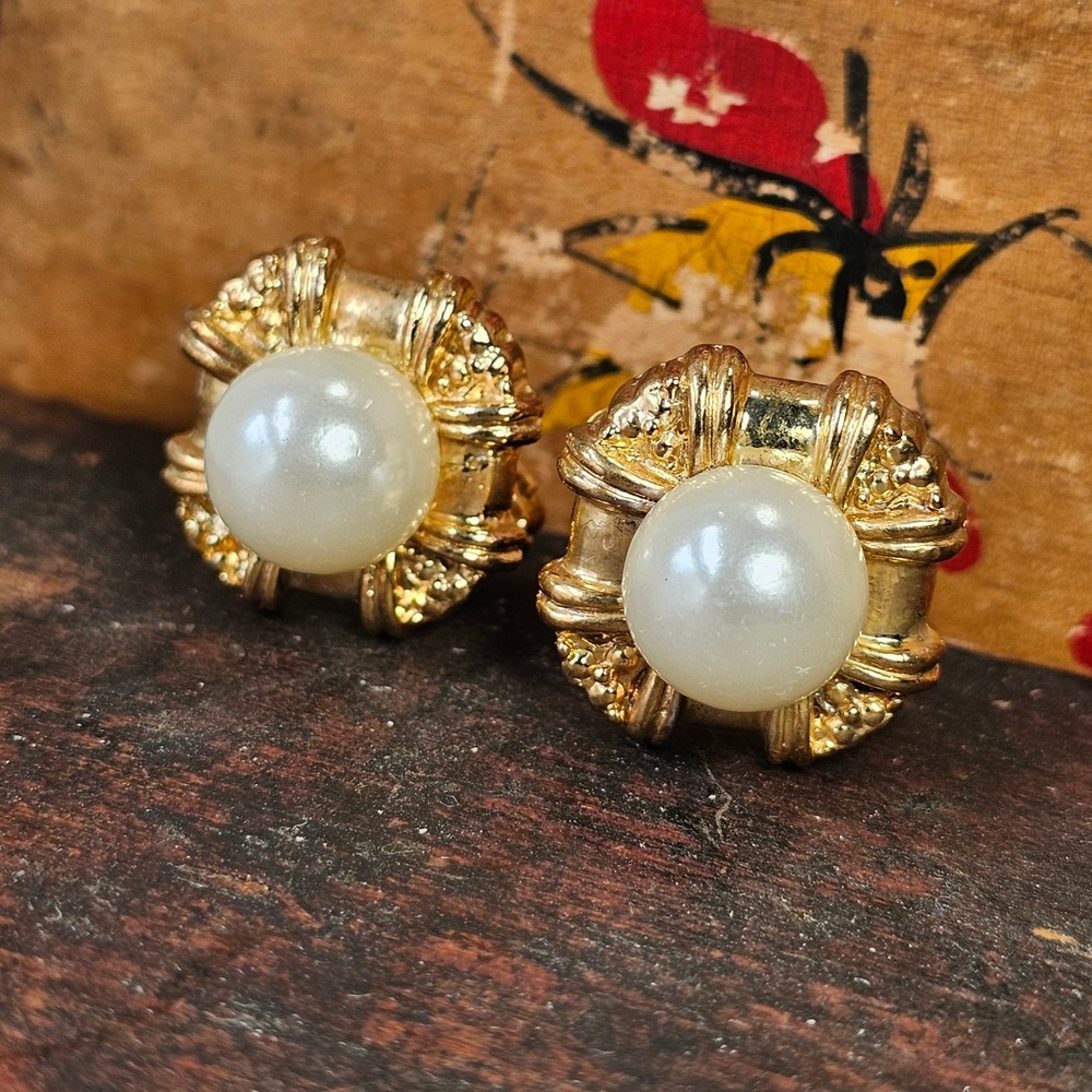 Gold Faux Pearl Button Clip On Earrings Womens OS Vintage Textured Square